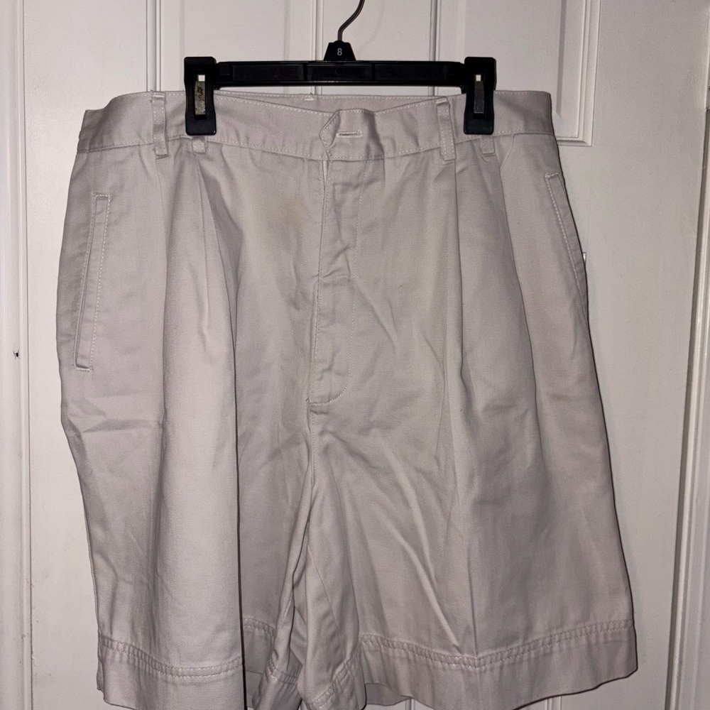 Hunt Club Men's Cream Flat Front Shorts